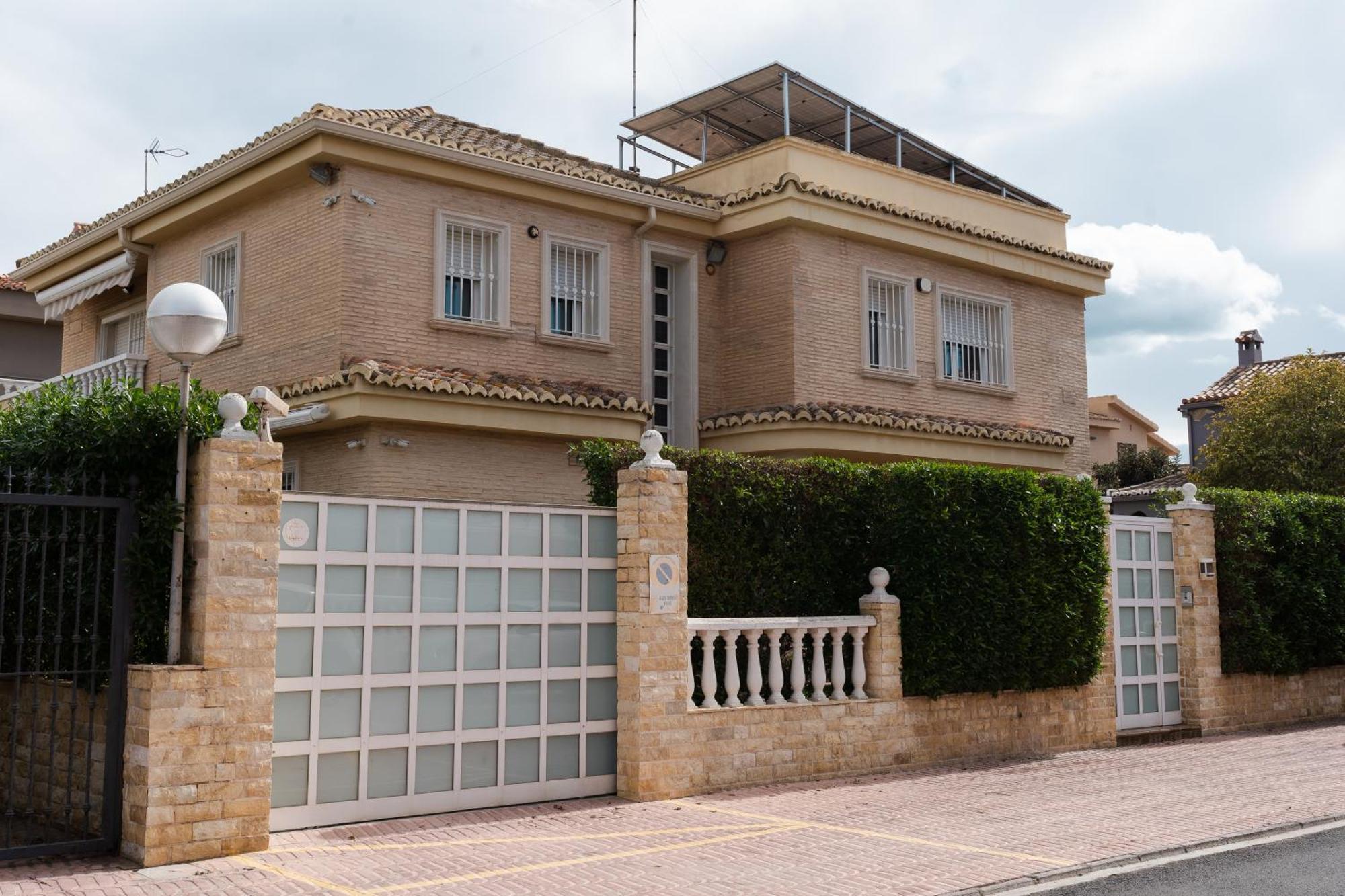 Experience Valencia Luxury Chalet Puig Val Con Piscina Экстерьер фото